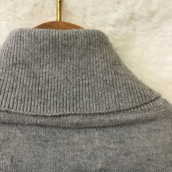 Abercrombie & Fitch Light Gray Cashmere-Blend Turtleneck Sweater - Picture 12 of 12
